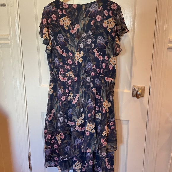 ESTELLE floral dress, 2X - Picture 6 of 6